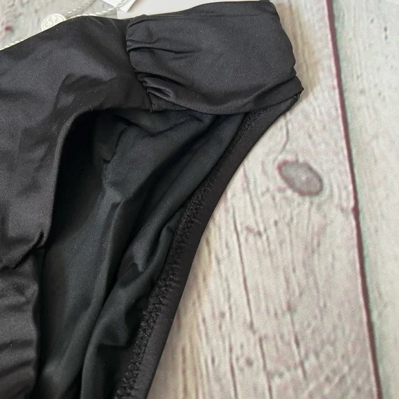 TRINA TURK BIKINI SET - OFF THE SHOULDER RUFFLE BANDEAU & SIDE SHIRRED H… - Picture 4 of 10